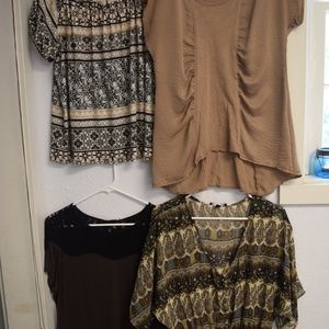 Women's group of 4 Tops